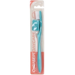 Curasept Daycare Eco Medium Toothbrush - Product page: https://www.farmamica.com/store/dettview_l2.php?id=12145