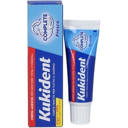 Kukident Complete Fresh 47g - Product page: https://www.farmamica.com/store/dettview_l2.php?id=1611