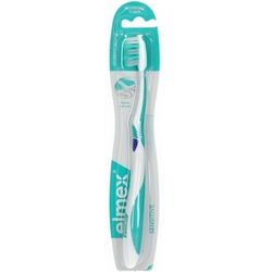 Elmex Sensitive Toothbrush - Product page: https://www.farmamica.com/store/dettview_l2.php?id=4905