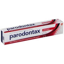 Parodontax Dentifricio Formula Tradizionale 75mL - Pagina prodotto: https://www.farmamica.com/store/dettview.php?id=4933
