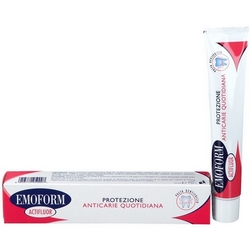 Emoform Actifluor Pasta Dentifricia 75mL - Pagina prodotto: https://www.farmamica.com/store/dettview.php?id=4957