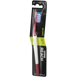 Listerine Reach Access Toothbrush - Product page: https://www.farmamica.com/store/dettview_l2.php?id=8142