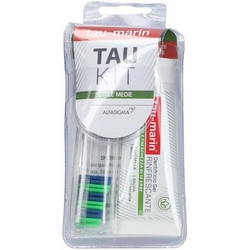 Tau-Marin Tau Kit Travel Medium-Bristles - Product page: https://www.farmamica.com/store/dettview_l2.php?id=8455