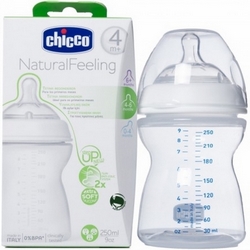 Chicco Step Up 2 4M Feeding Bottle 250mL - Product page: https://www.farmamica.com/store/dettview_l2.php?id=9789