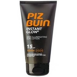 Piz Buin Instant Glow Sun Lotion SPF15 150mL - Product page: https://www.farmamica.com/store/dettview_l2.php?id=9931